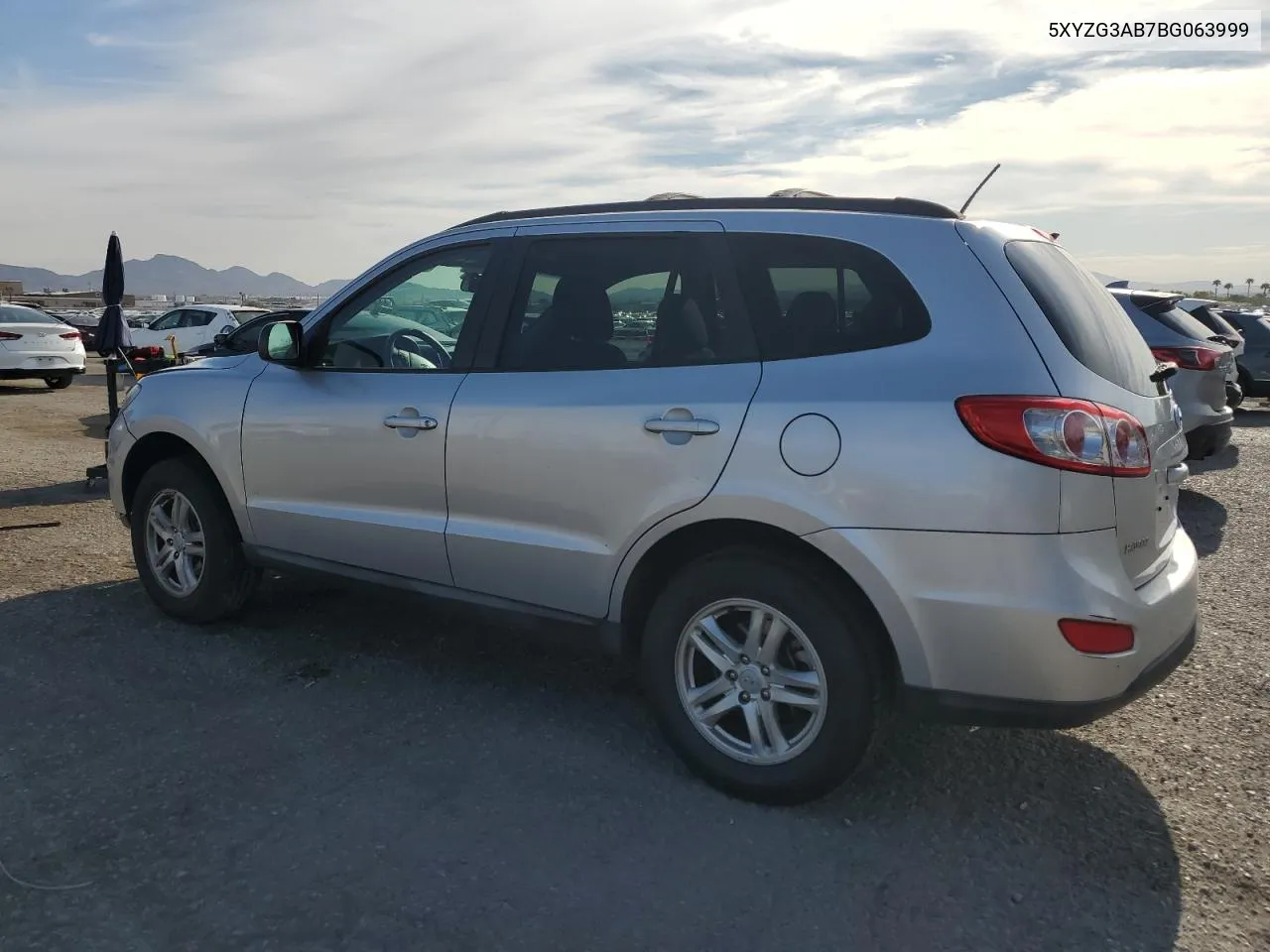 5XYZG3AB7BG063999 2011 Hyundai Santa Fe Gls