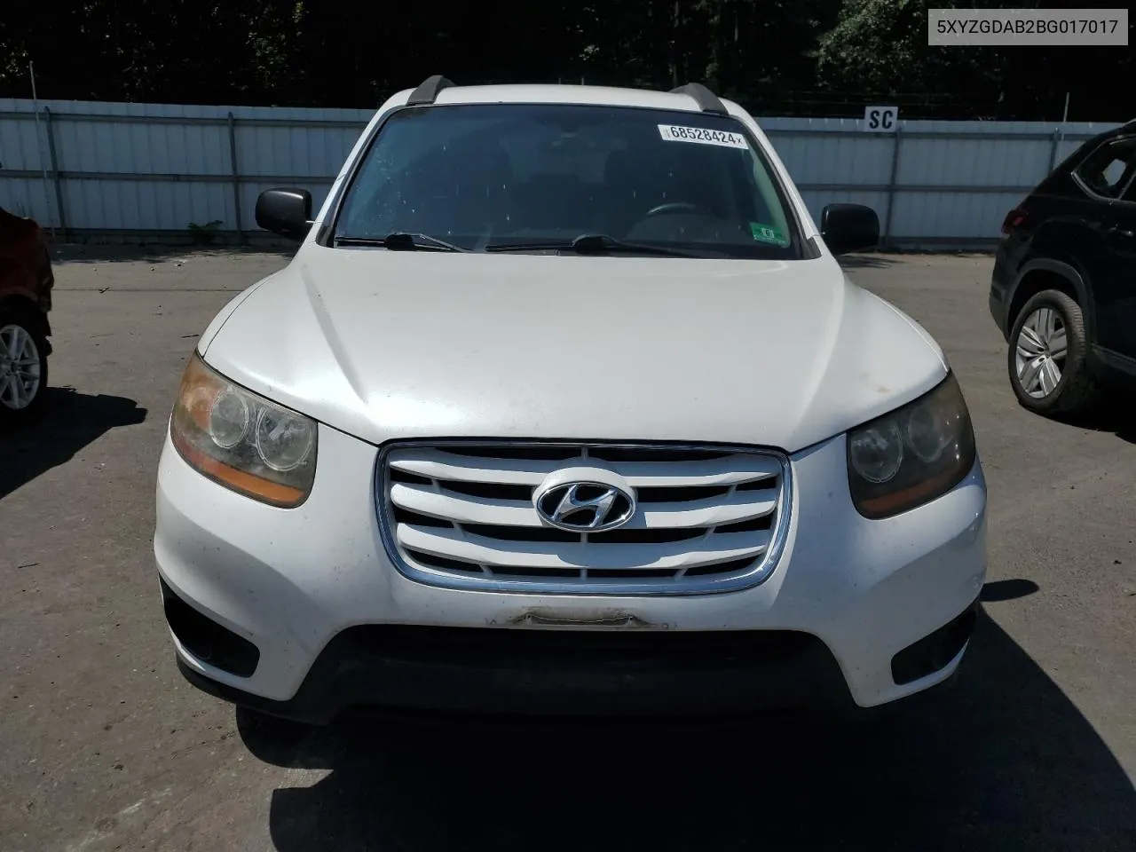 2011 Hyundai Santa Fe Gls VIN: 5XYZGDAB2BG017017 Lot: 68528424