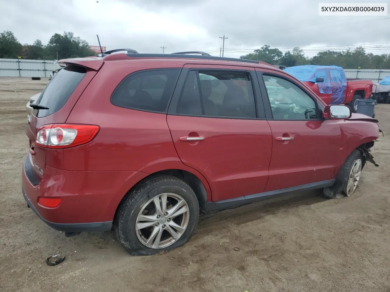 5XYZKDAGXBG004039 2011 Hyundai Santa Fe Limited