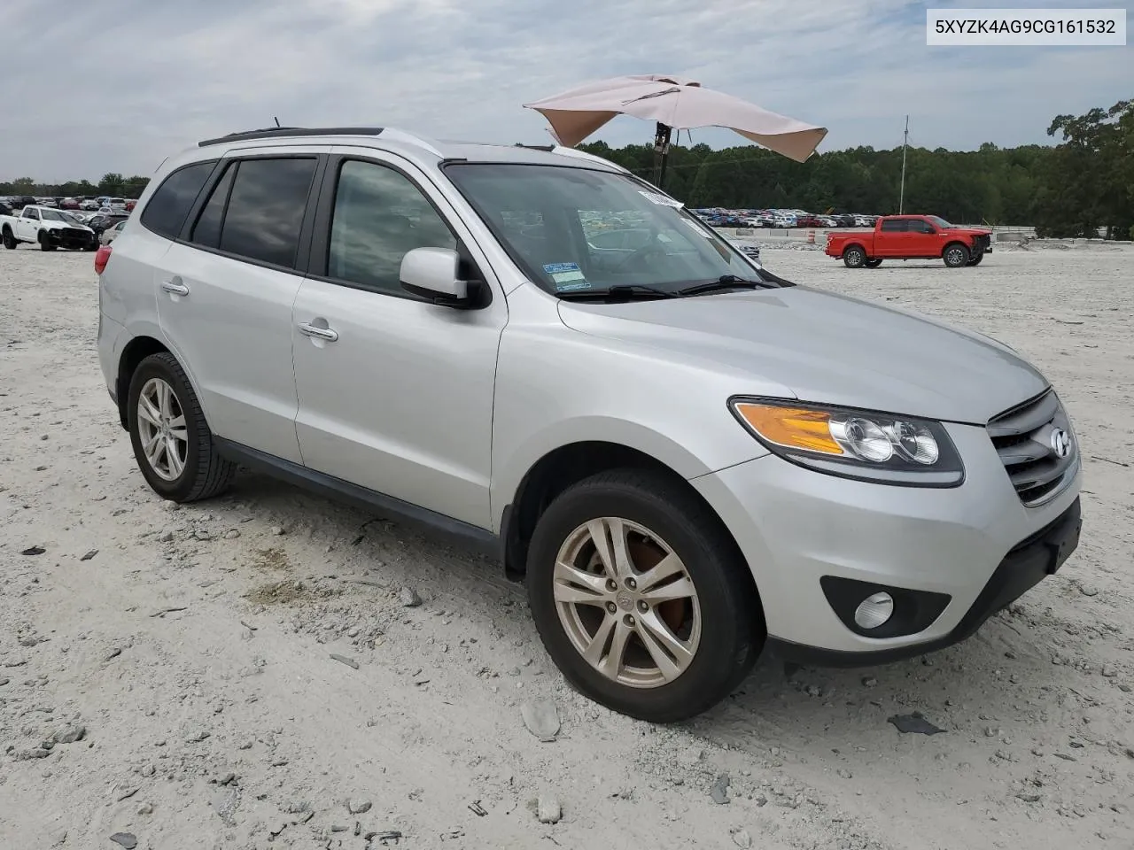 2012 Hyundai Santa Fe Limited VIN: 5XYZK4AG9CG161532 Lot: 70388424