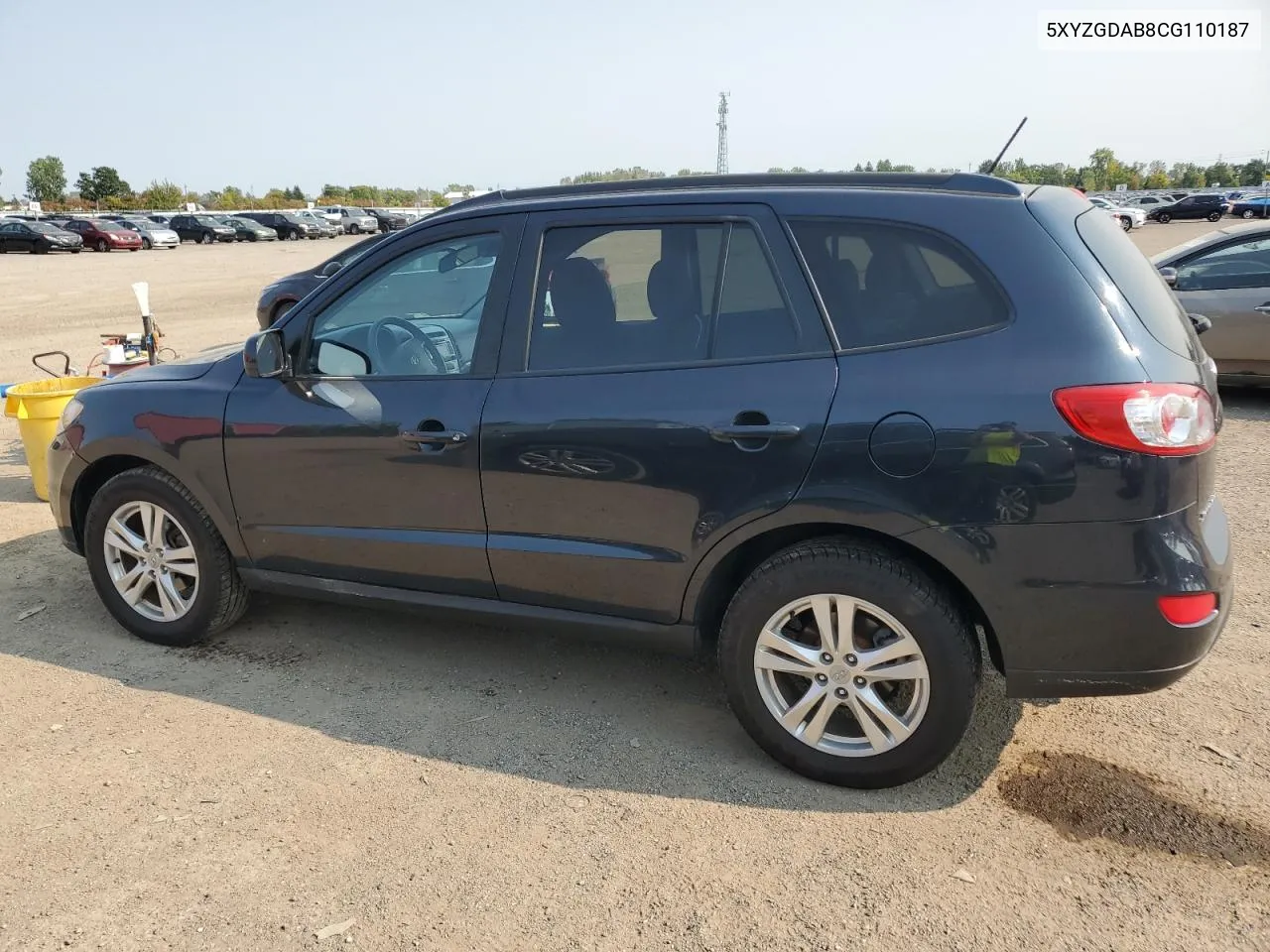 2012 Hyundai Santa Fe Gls VIN: 5XYZGDAB8CG110187 Lot: 70677844