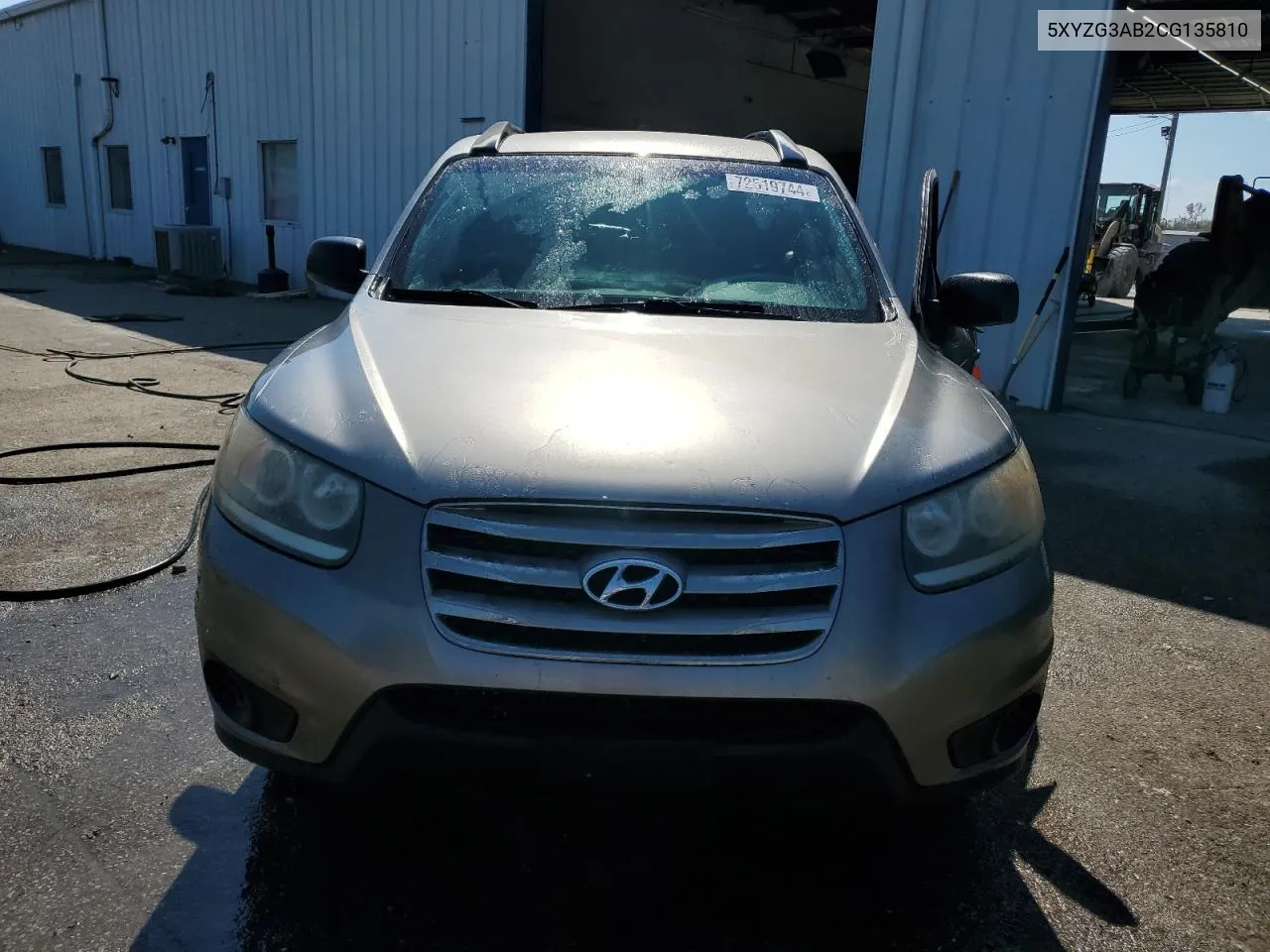 2012 Hyundai Santa Fe Gls VIN: 5XYZG3AB2CG135810 Lot: 72519744