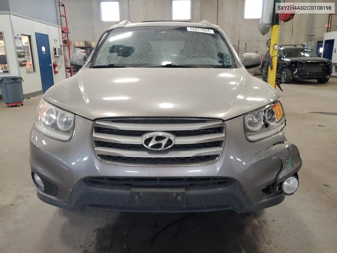 2012 Hyundai Santa Fe Se VIN: 5XYZH4AG2CG108198 Lot: 76877024