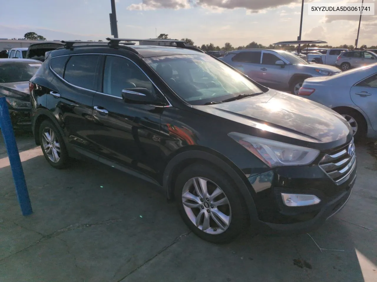 2013 Hyundai Santa Fe Sport VIN: 5XYZUDLA5DG061741 Lot: 74022534