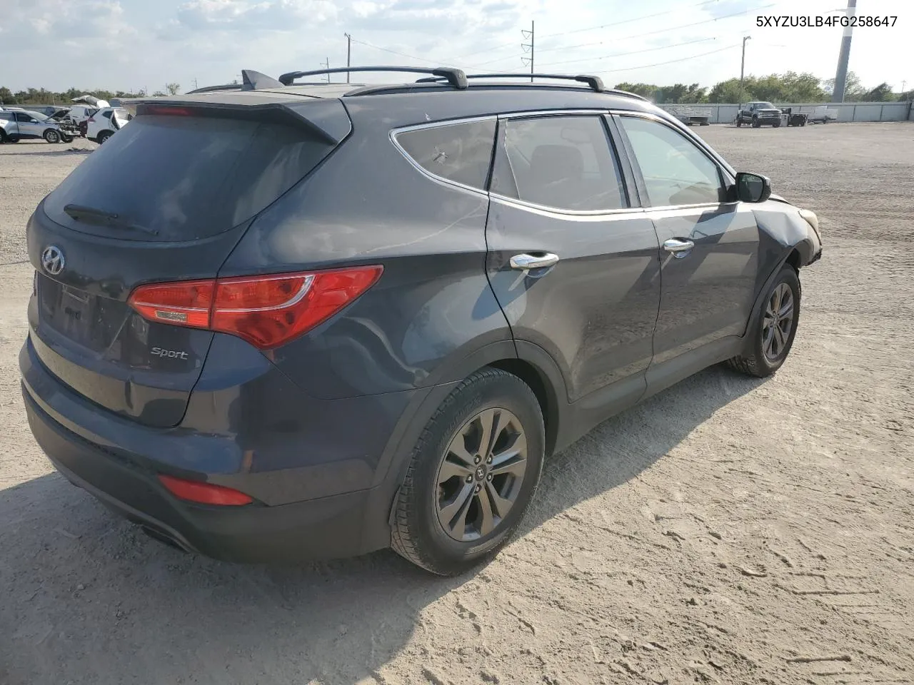 2015 Hyundai Santa Fe Sport VIN: 5XYZU3LB4FG258647 Lot: 74686364