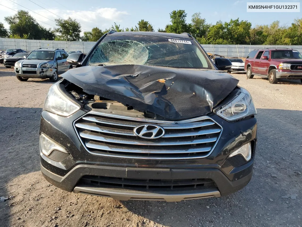 KM8SN4HF1GU132371 2016 Hyundai Santa Fe Se