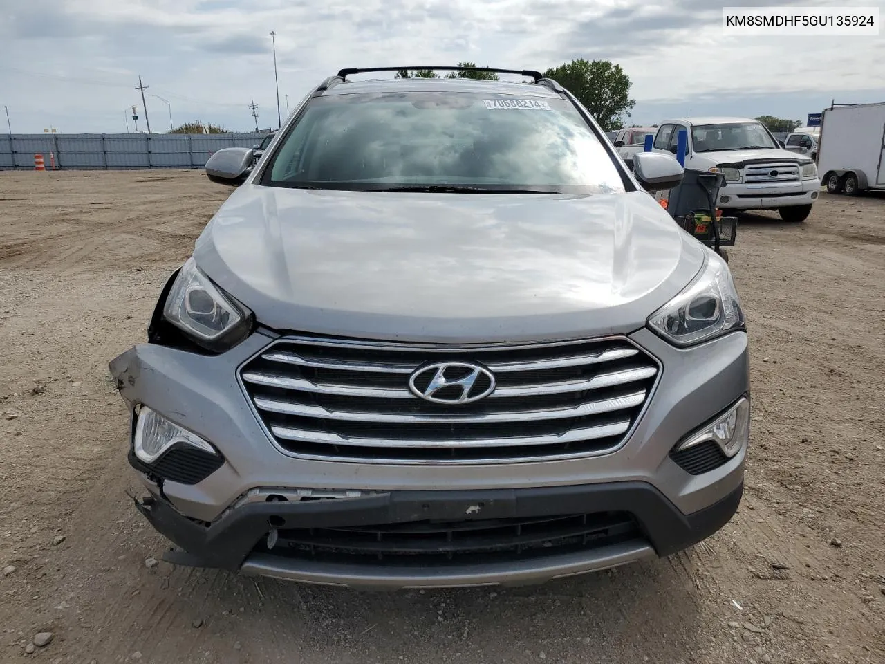 KM8SMDHF5GU135924 2016 Hyundai Santa Fe Se