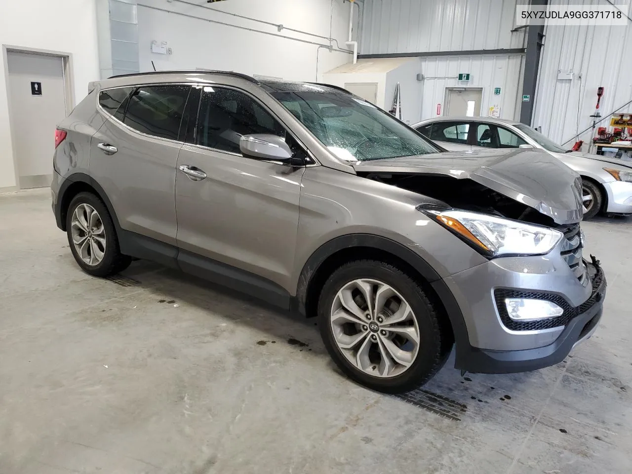 2016 Hyundai Santa Fe Sport VIN: 5XYZUDLA9GG371718 Lot: 70860714