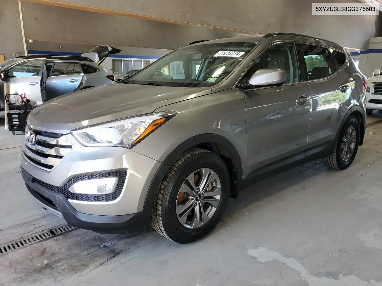 5XYZU3LB8GG375603 2016 Hyundai Santa Fe Sport