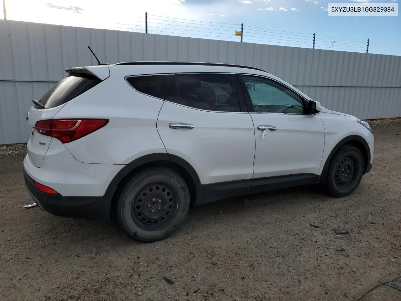 5XYZU3LB1GG329384 2016 Hyundai Santa Fe Sport