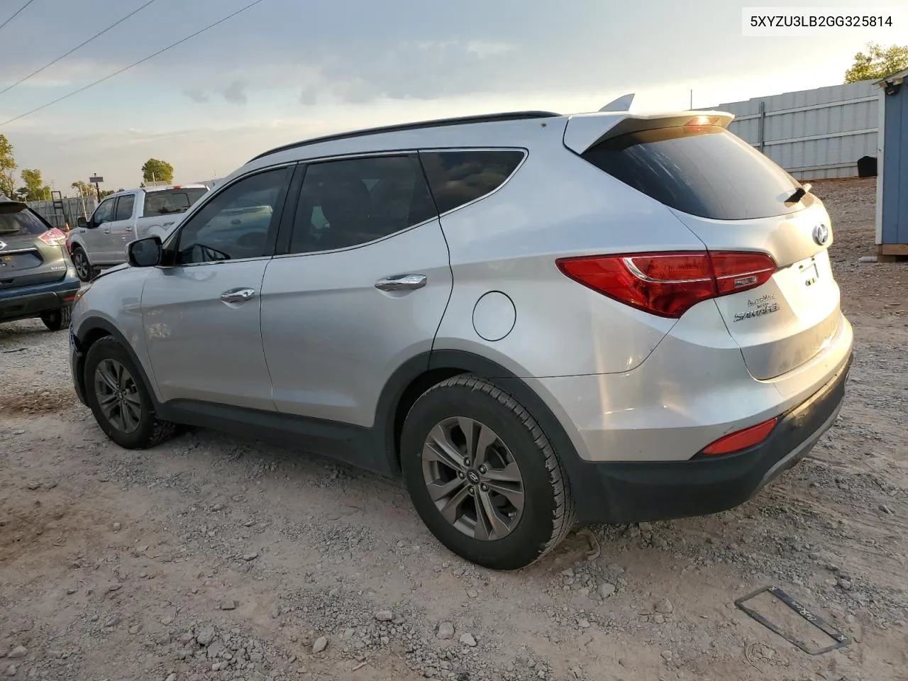 5XYZU3LB2GG325814 2016 Hyundai Santa Fe Sport