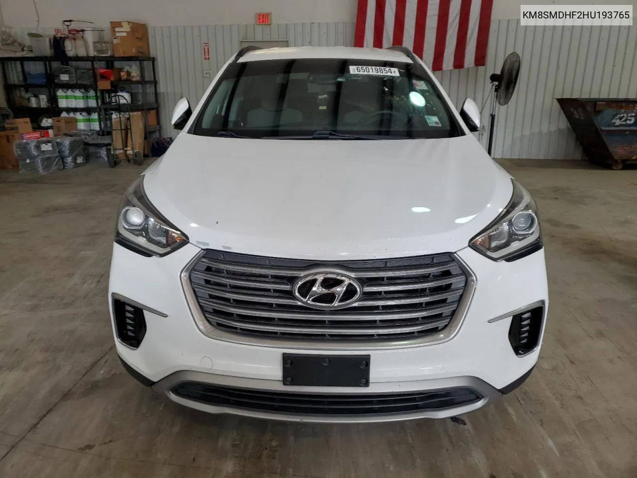 KM8SMDHF2HU193765 2017 Hyundai Santa Fe Se