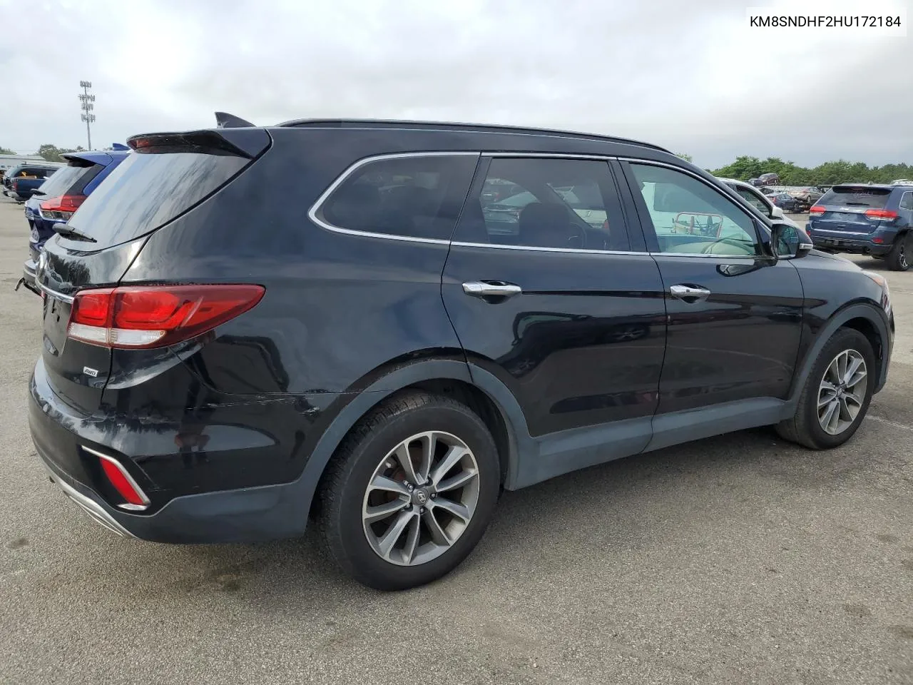 KM8SNDHF2HU172184 2017 Hyundai Santa Fe Se