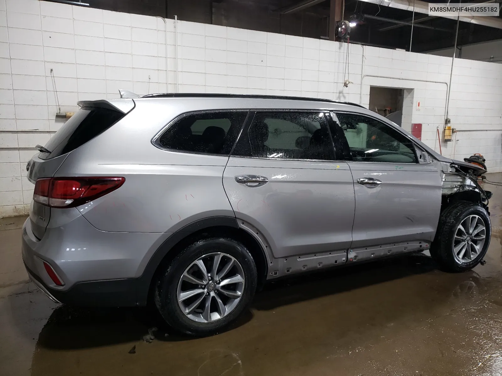 KM8SMDHF4HU255182 2017 Hyundai Santa Fe Se