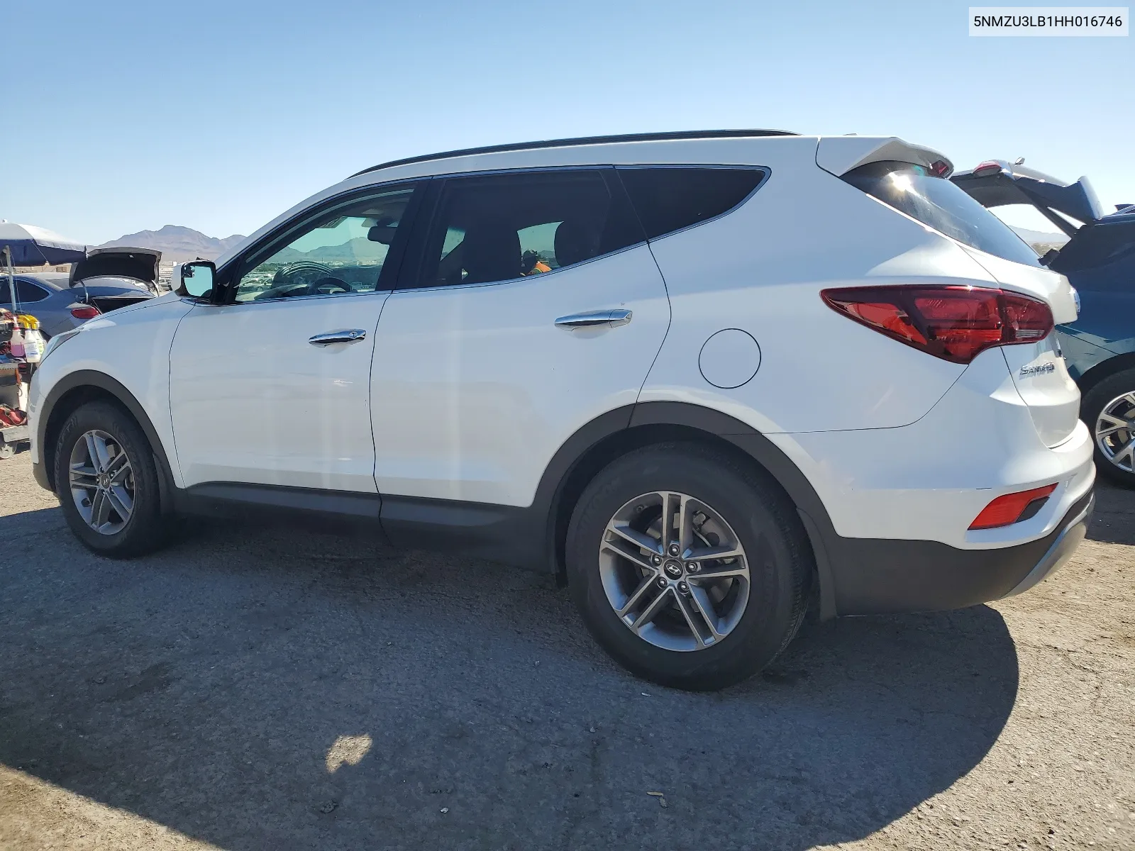 5NMZU3LB1HH016746 2017 Hyundai Santa Fe Sport