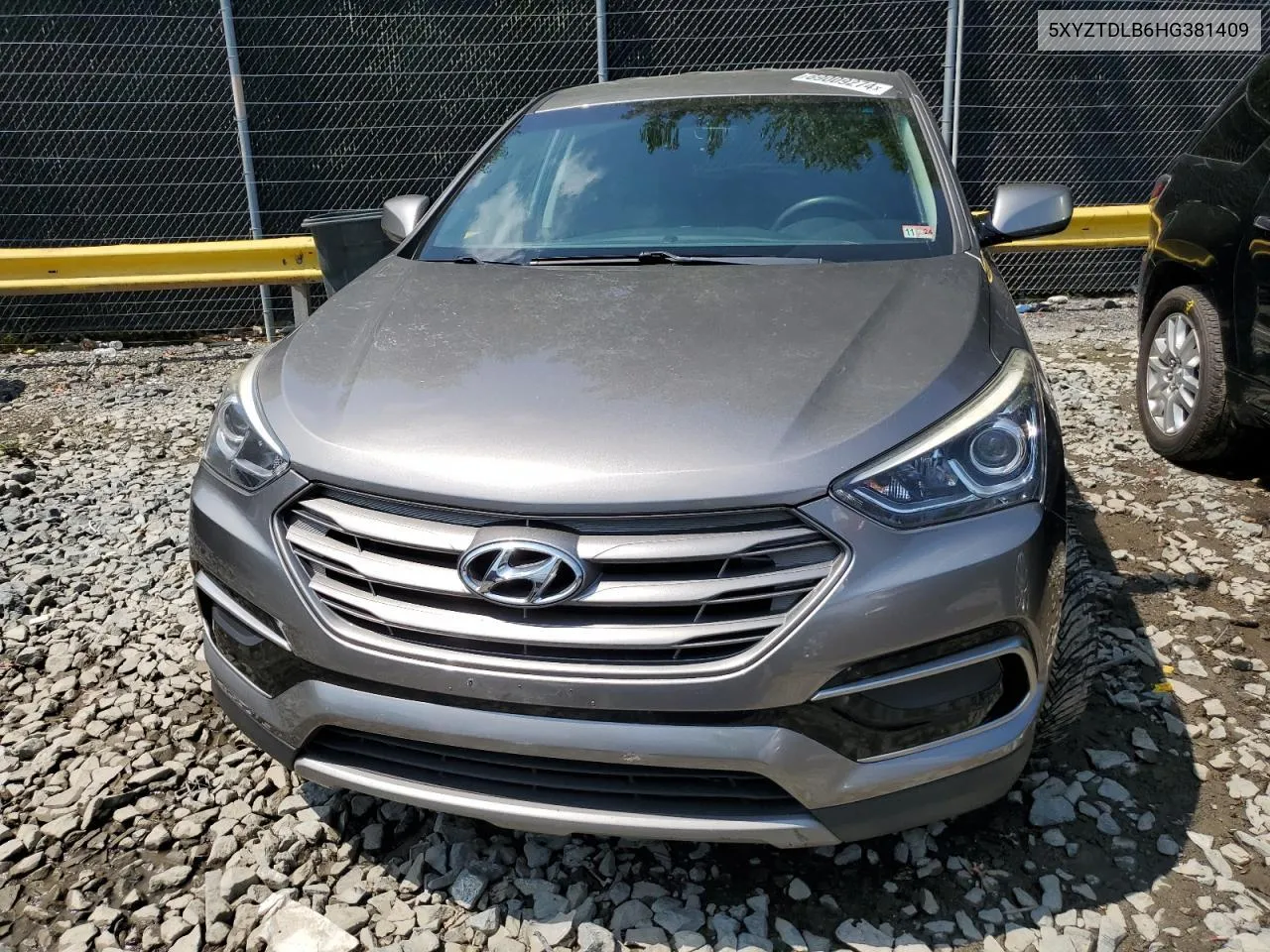 2017 Hyundai Santa Fe Sport VIN: 5XYZTDLB6HG381409 Lot: 68913414