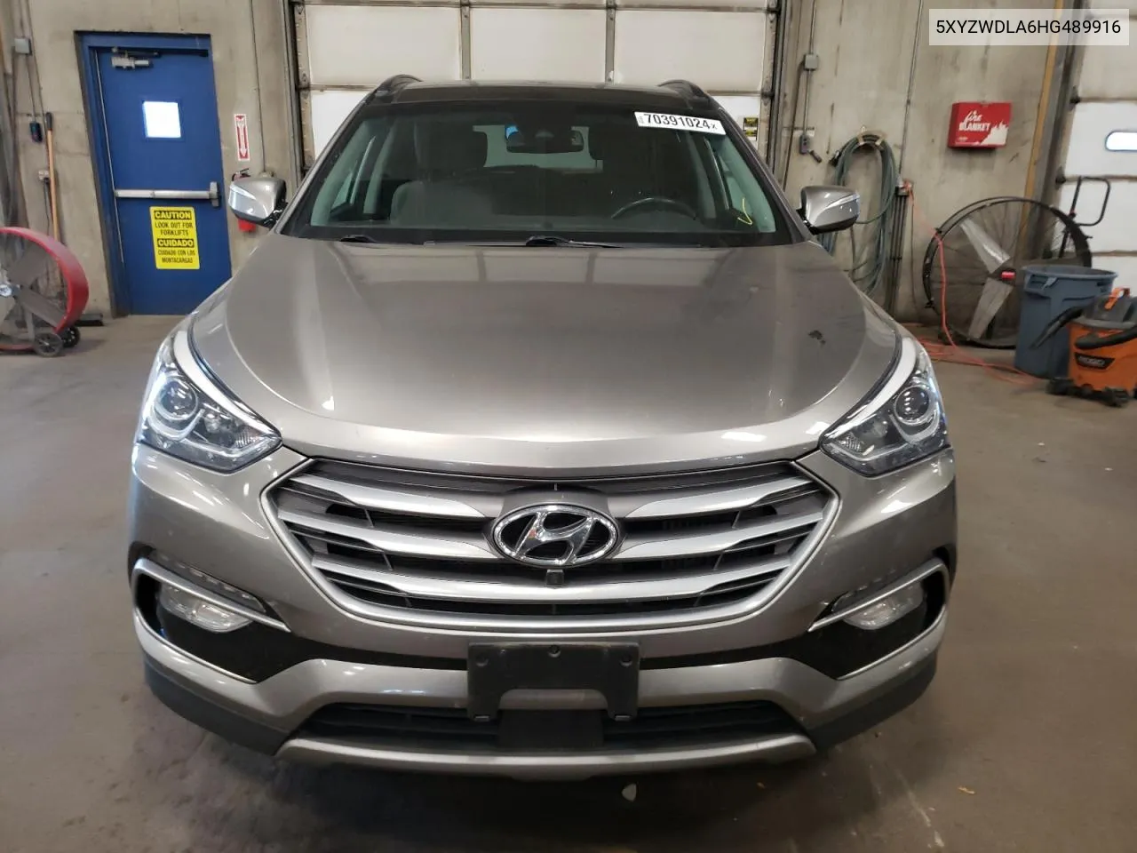 2017 Hyundai Santa Fe Sport VIN: 5XYZWDLA6HG489916 Lot: 70391024