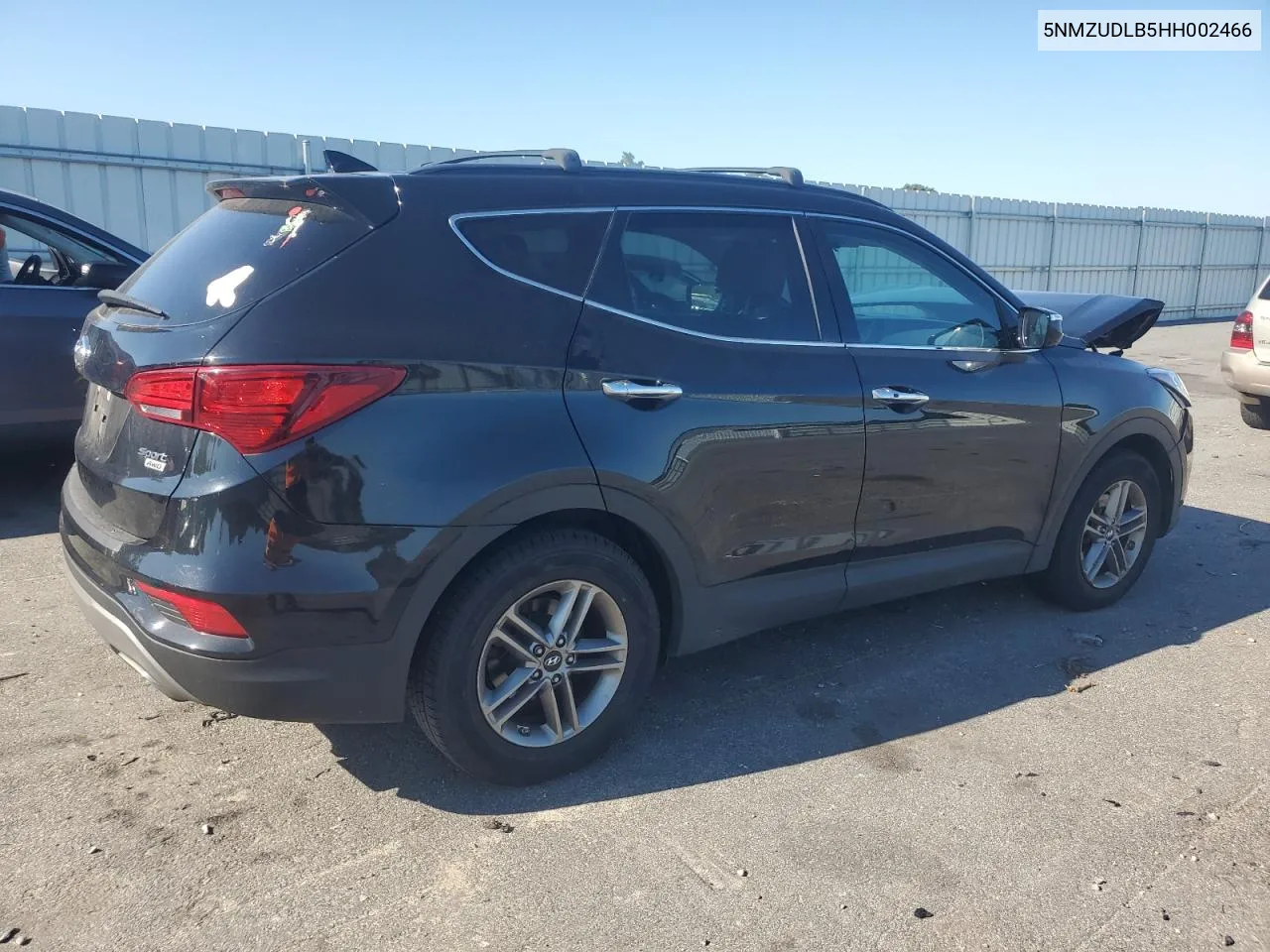 5NMZUDLB5HH002466 2017 Hyundai Santa Fe Sport