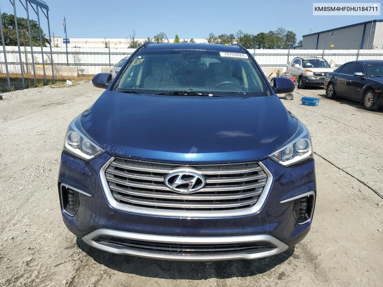 2017 Hyundai Santa Fe Se VIN: KM8SM4HF0HU184711 Lot: 70704024