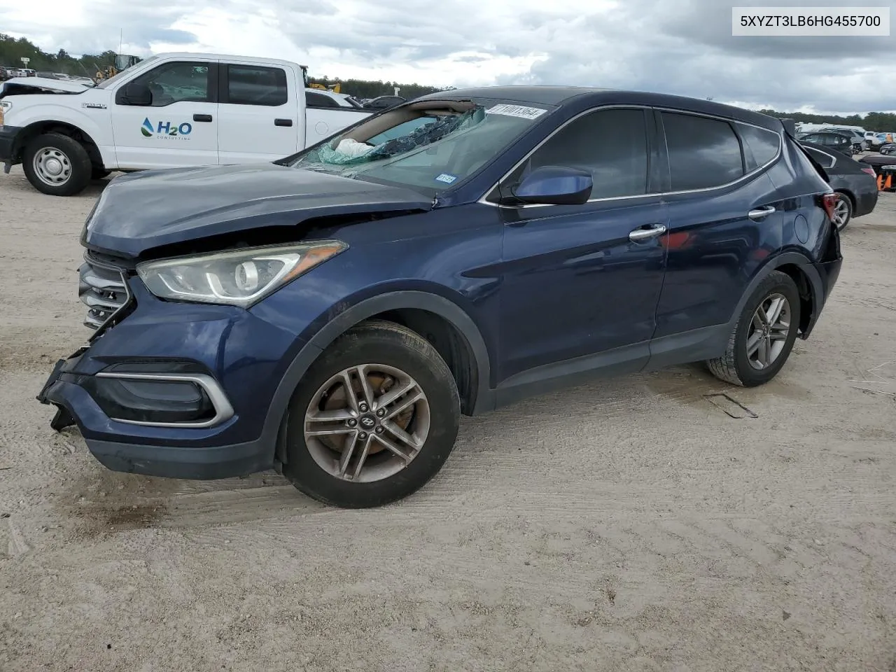 5XYZT3LB6HG455700 2017 Hyundai Santa Fe Sport