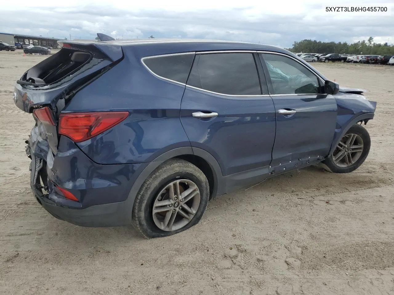 5XYZT3LB6HG455700 2017 Hyundai Santa Fe Sport