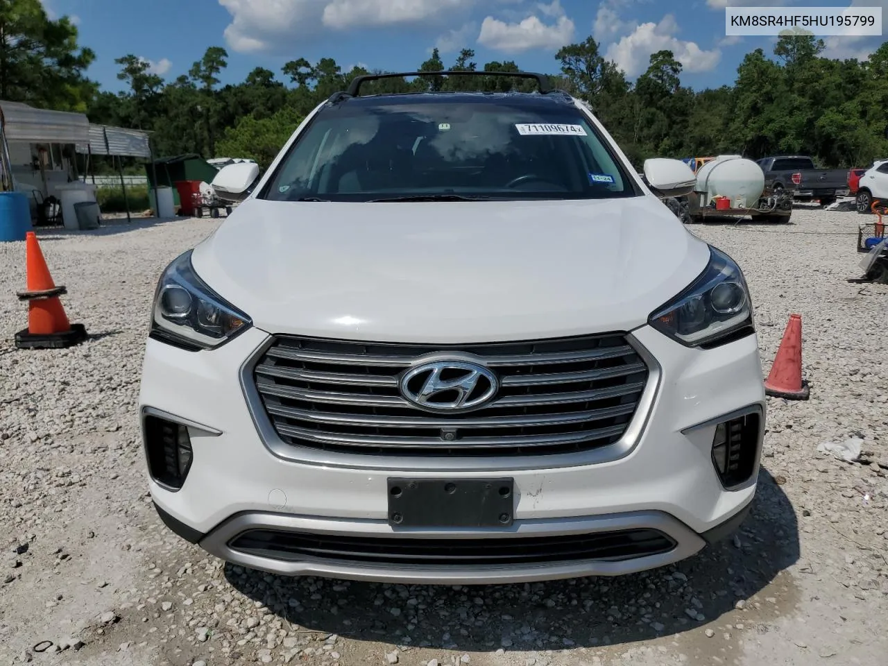 KM8SR4HF5HU195799 2017 Hyundai Santa Fe Se Ultimate