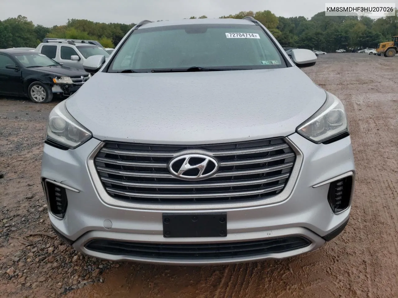 KM8SMDHF3HU207026 2017 Hyundai Santa Fe Se