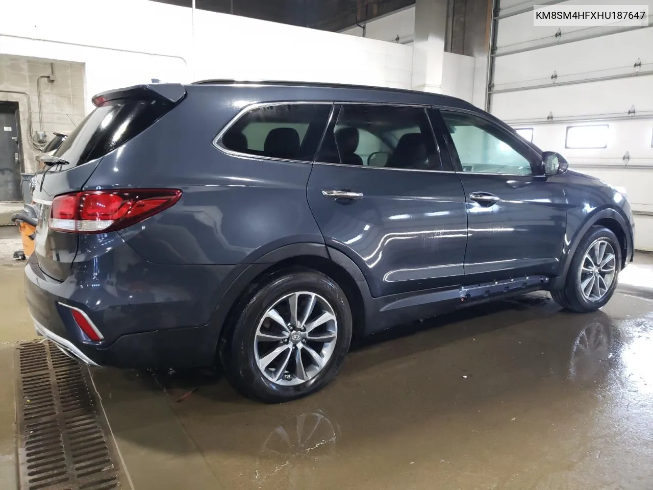 KM8SM4HFXHU187647 2017 Hyundai Santa Fe Se