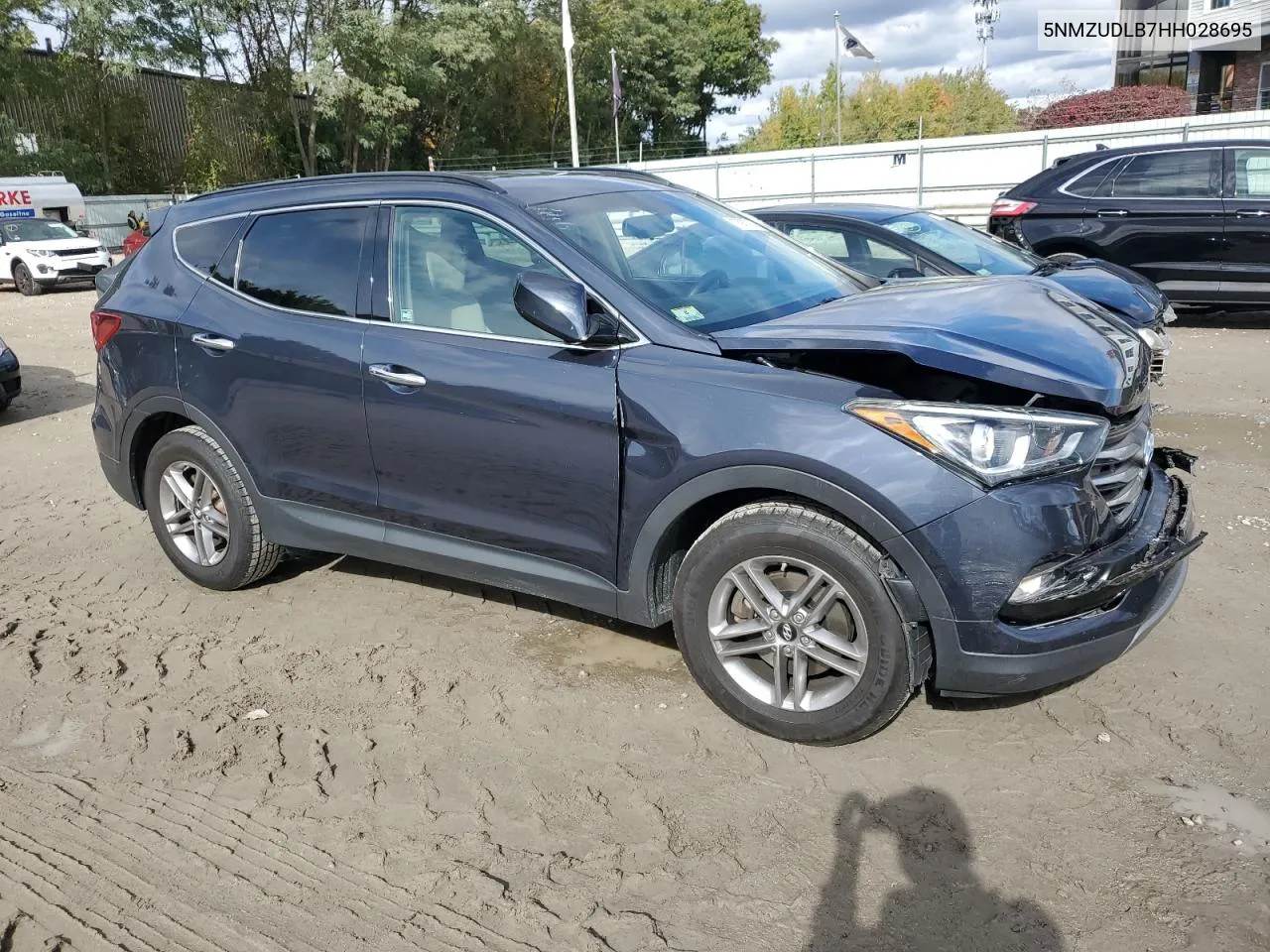 5NMZUDLB7HH028695 2017 Hyundai Santa Fe Sport