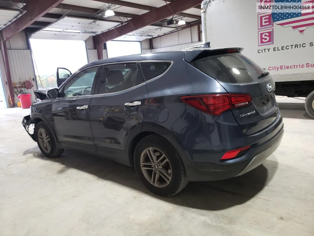 2017 Hyundai Santa Fe Sport VIN: 5NMZTDLB9HH004868 Lot: 75974774