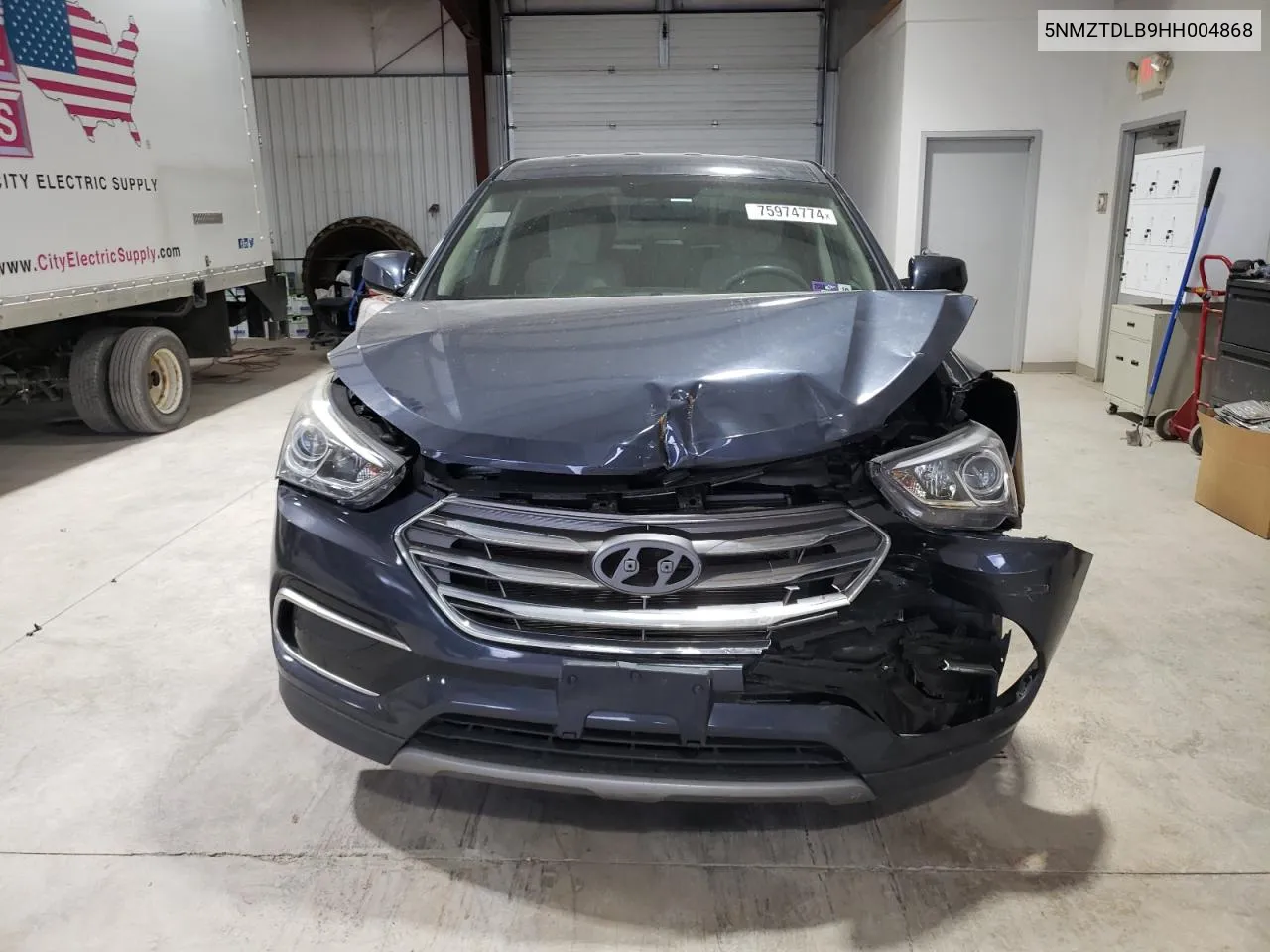 2017 Hyundai Santa Fe Sport VIN: 5NMZTDLB9HH004868 Lot: 75974774