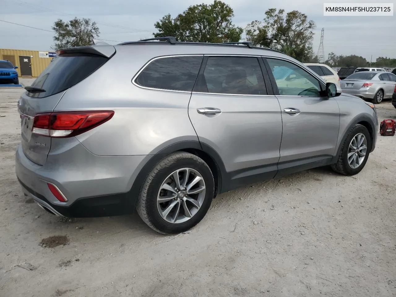 2017 Hyundai Santa Fe Se VIN: KM8SN4HF5HU237125 Lot: 78244204