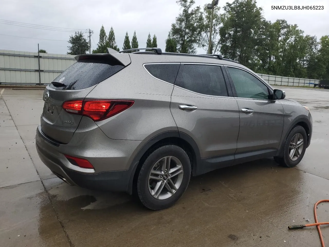 5NMZU3LB8JH065223 2018 Hyundai Santa Fe Sport