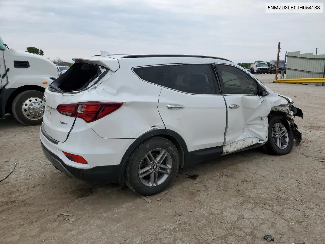 5NMZU3LB0JH054183 2018 Hyundai Santa Fe Sport