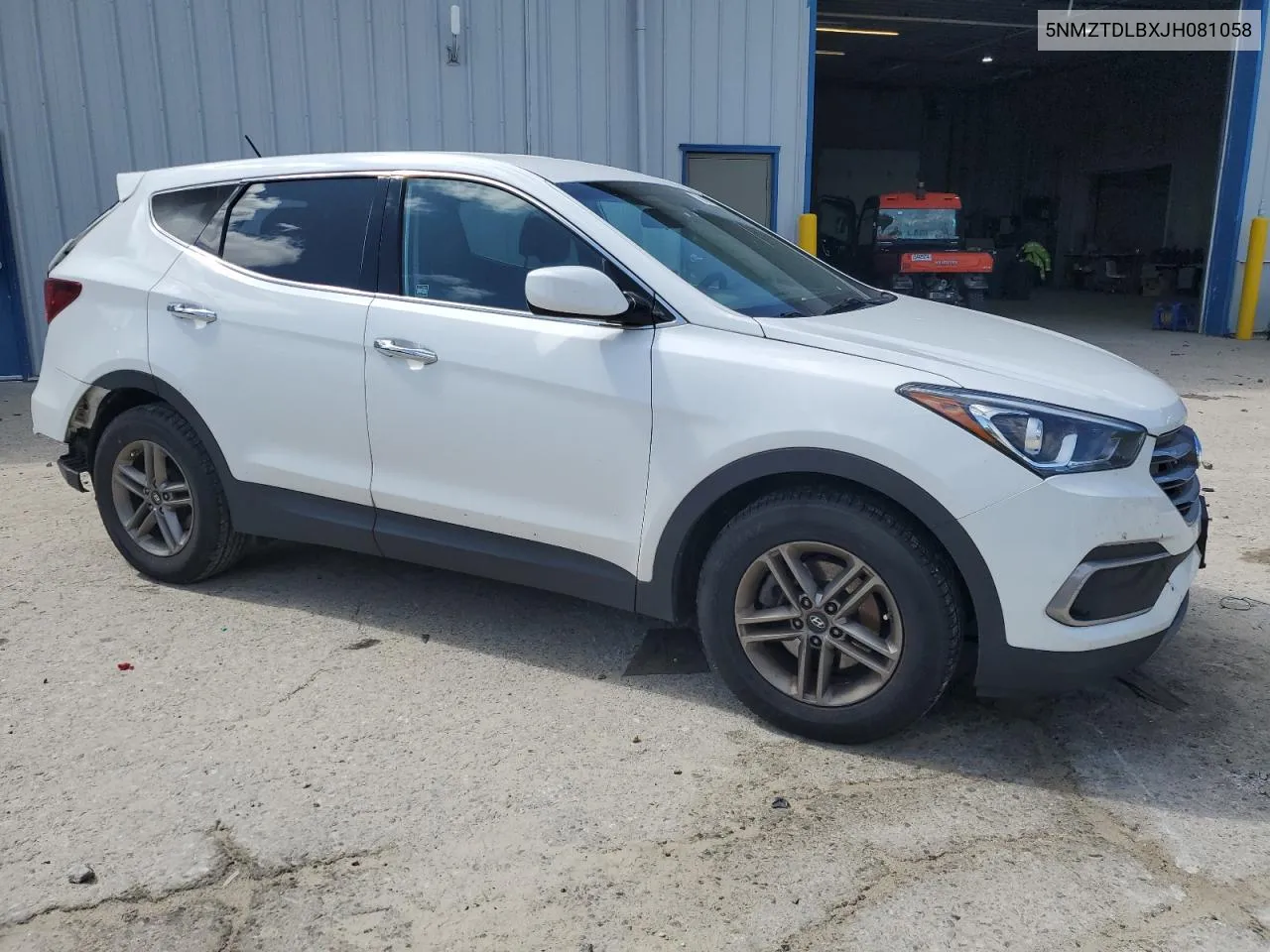 5NMZTDLBXJH081058 2018 Hyundai Santa Fe Sport