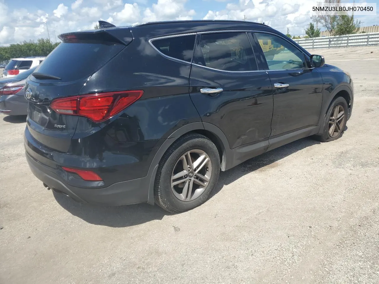 2018 Hyundai Santa Fe Sport VIN: 5NMZU3LB0JH070450 Lot: 70567144