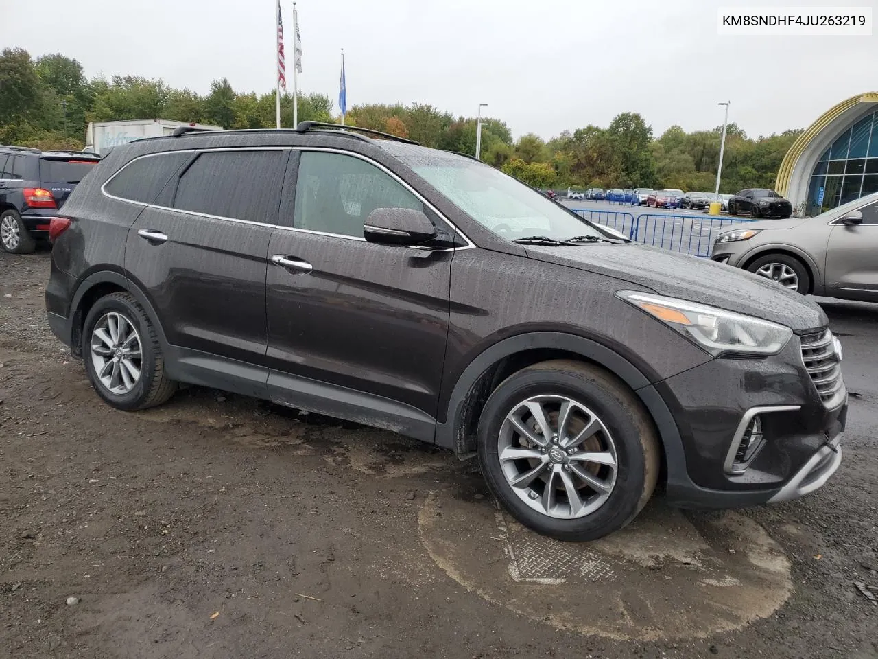 KM8SNDHF4JU263219 2018 Hyundai Santa Fe Se