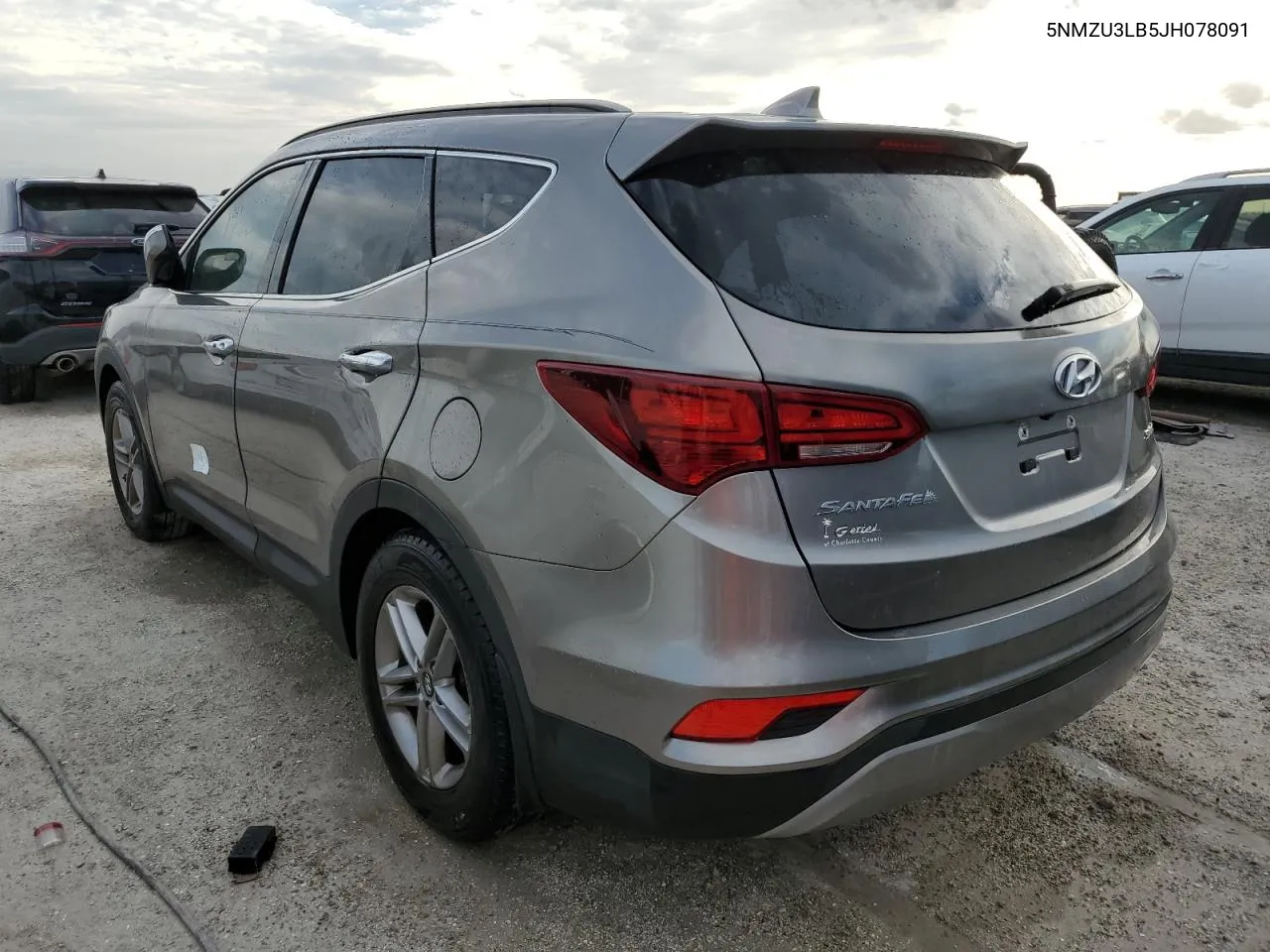 5NMZU3LB5JH078091 2018 Hyundai Santa Fe Sport