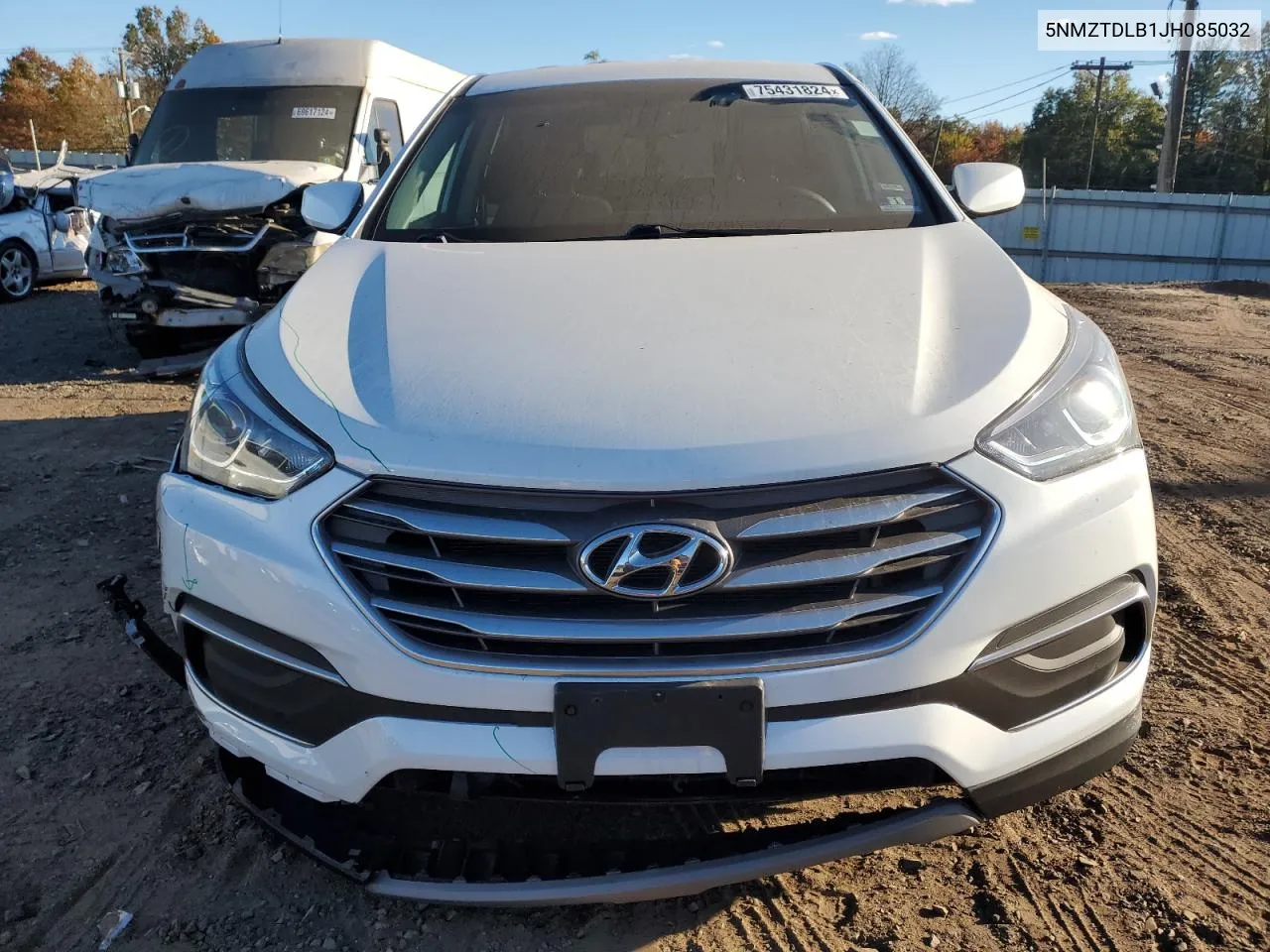 2018 Hyundai Santa Fe Sport VIN: 5NMZTDLB1JH085032 Lot: 75431824