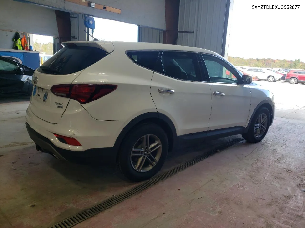 2018 Hyundai Santa Fe Sport VIN: 5XYZTDLBXJG552877 Lot: 75471154