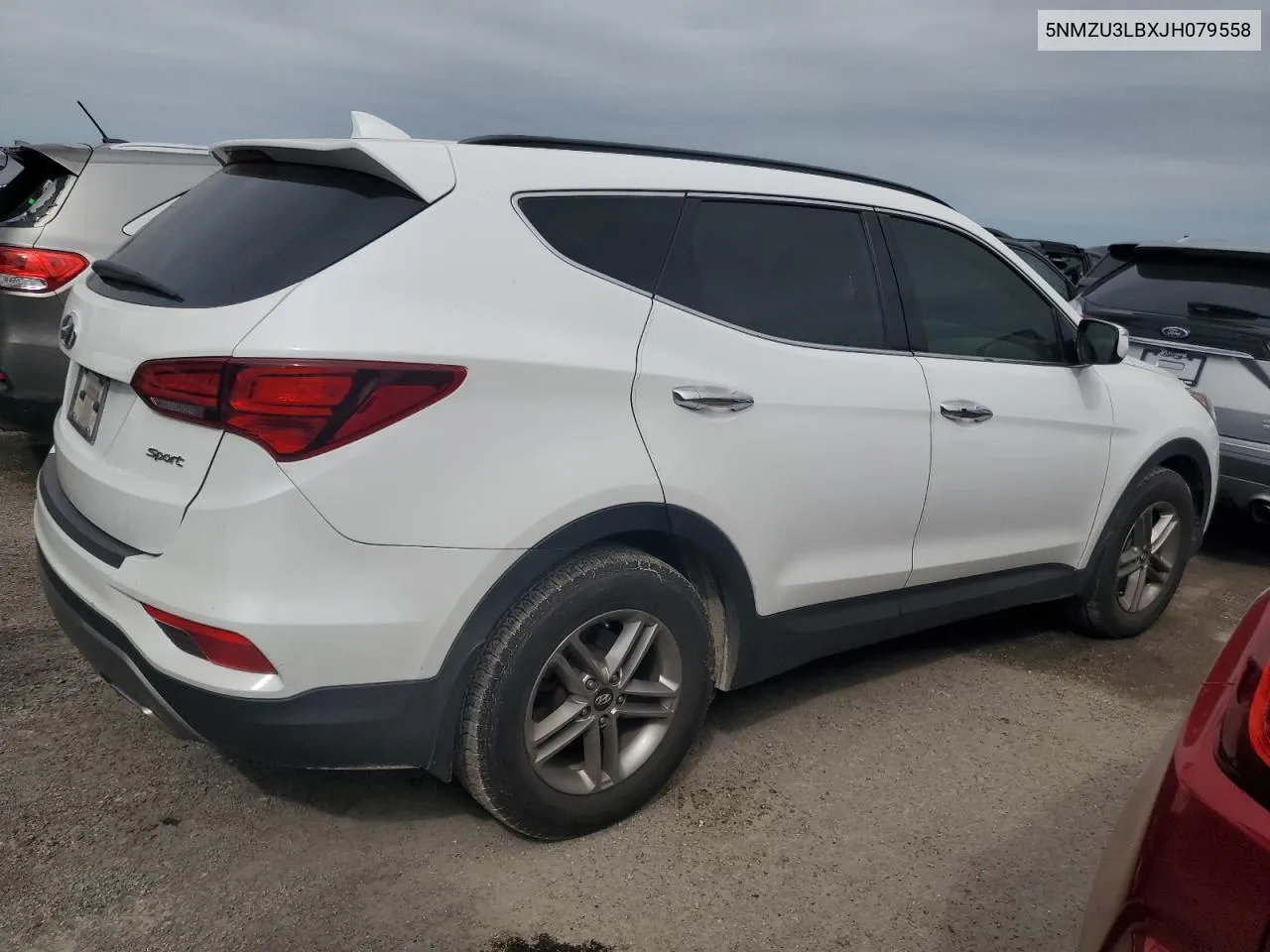 5NMZU3LBXJH079558 2018 Hyundai Santa Fe Sport