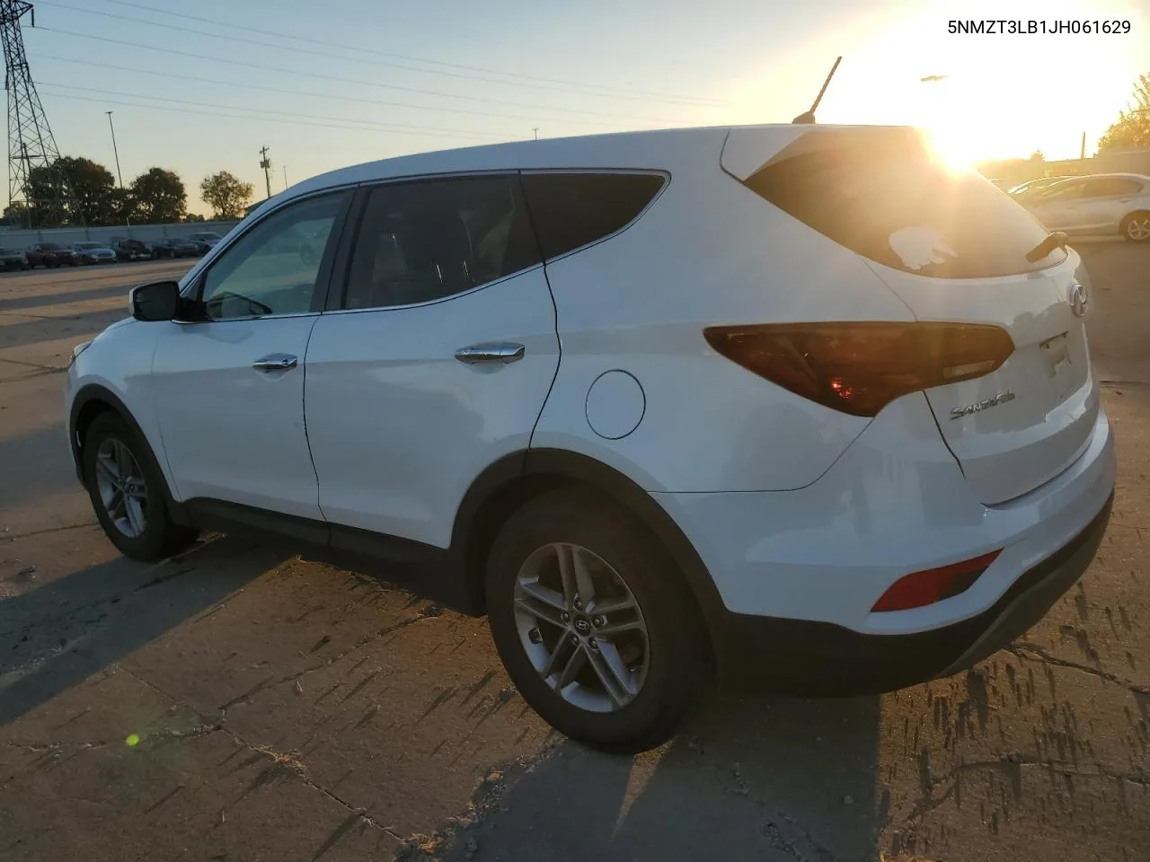 5NMZT3LB1JH061629 2018 Hyundai Santa Fe Sport