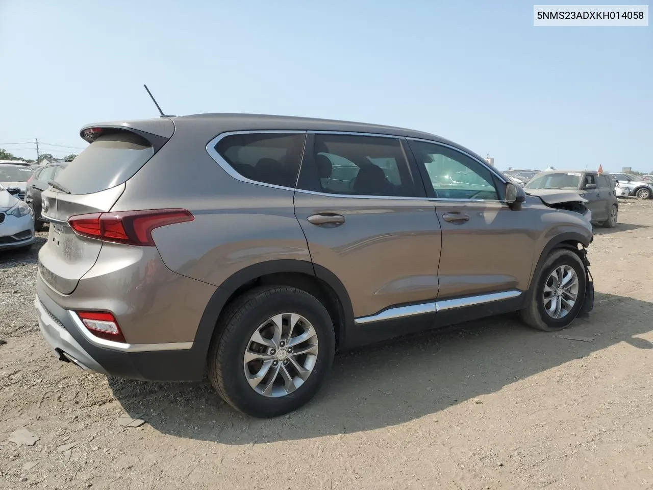 5NMS23ADXKH014058 2019 Hyundai Santa Fe Se