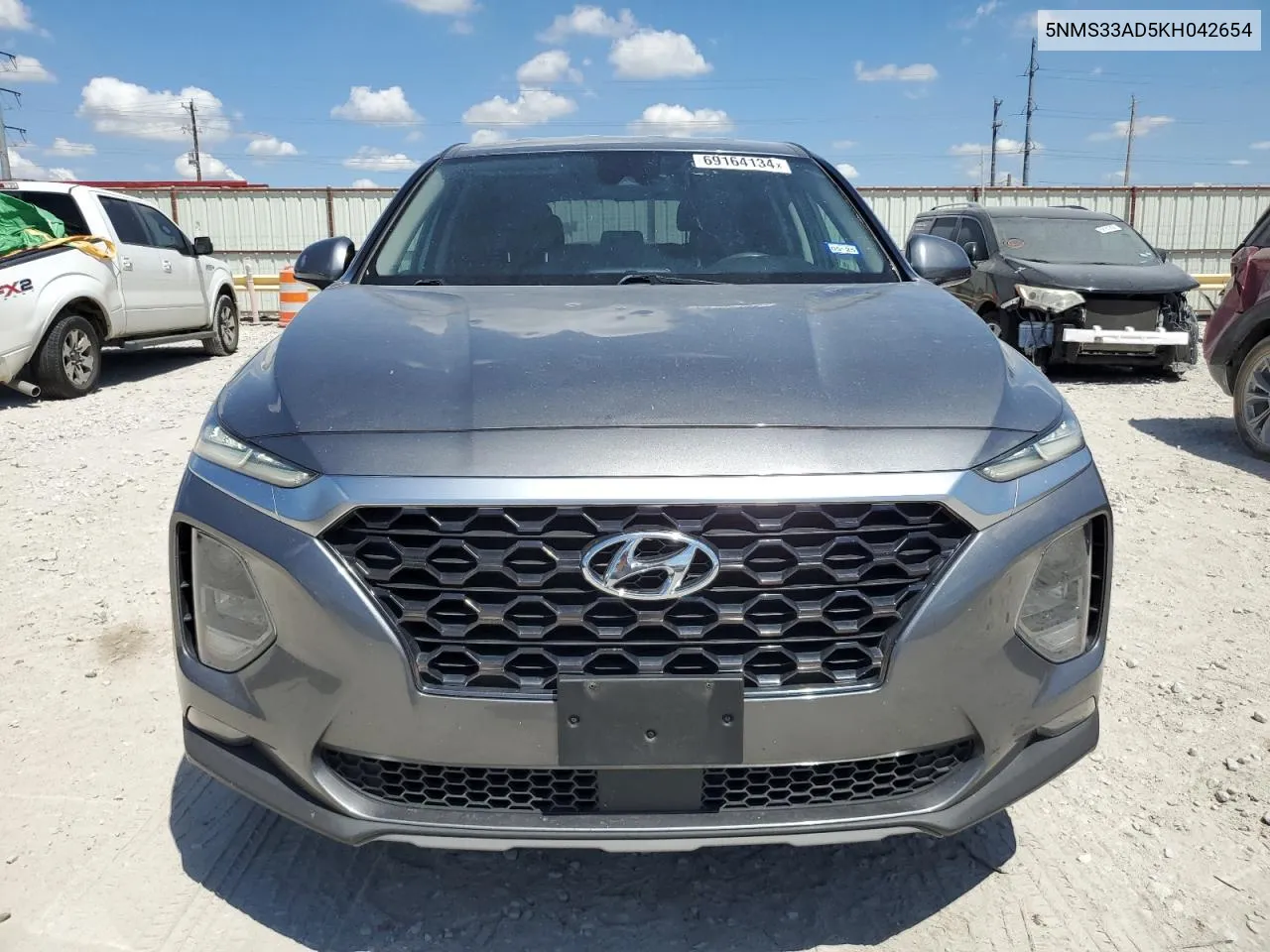 5NMS33AD5KH042654 2019 Hyundai Santa Fe Sel