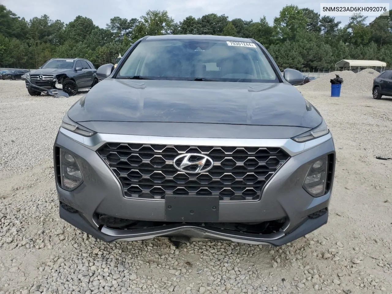 5NMS23AD6KH092076 2019 Hyundai Santa Fe Se