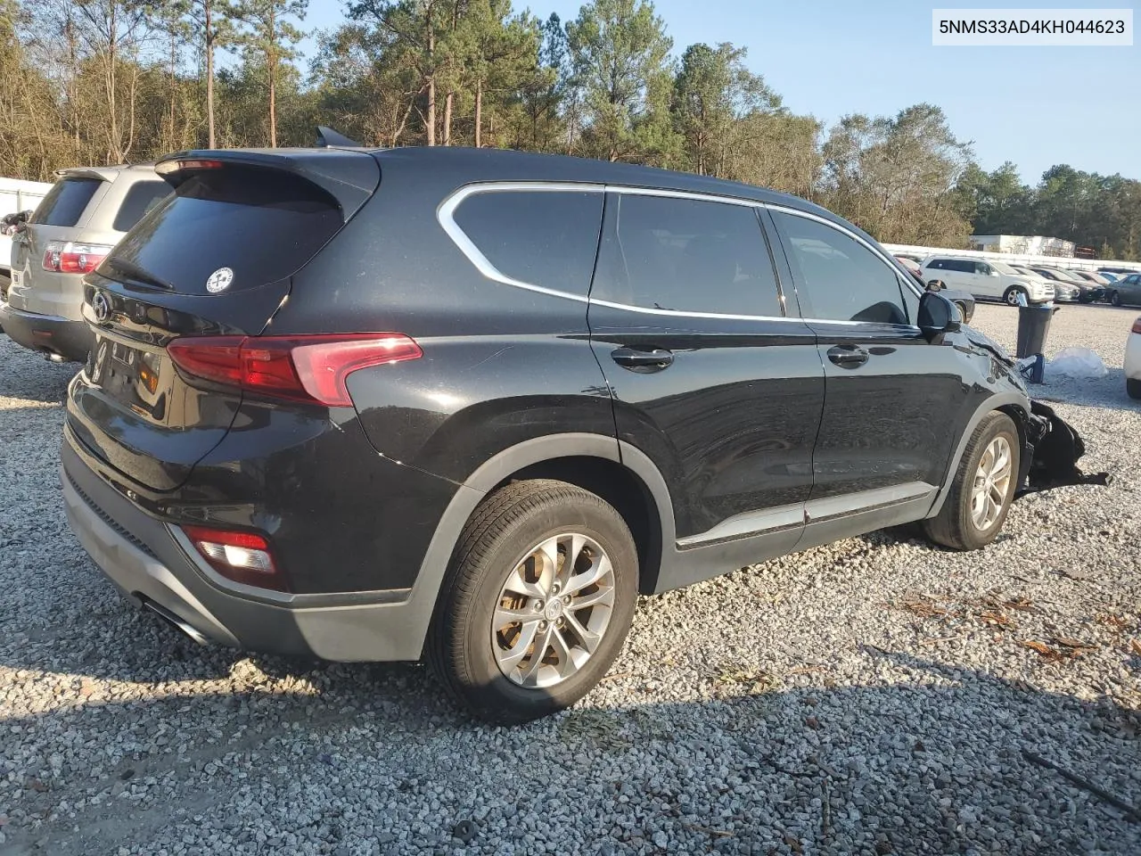 2019 Hyundai Santa Fe Sel VIN: 5NMS33AD4KH044623 Lot: 74052214