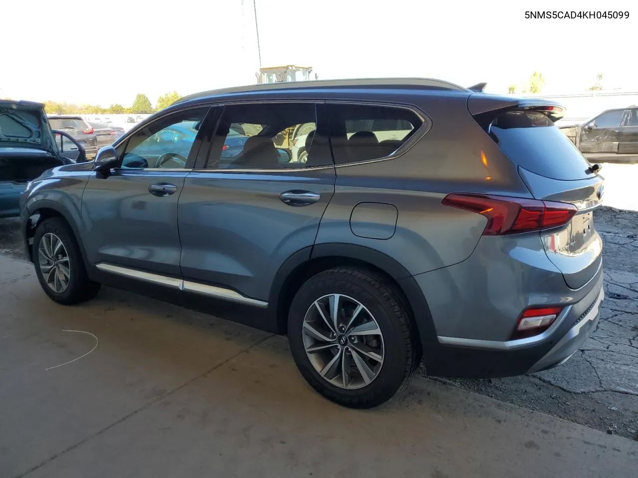 2019 Hyundai Santa Fe Limited VIN: 5NMS5CAD4KH045099 Lot: 74817564