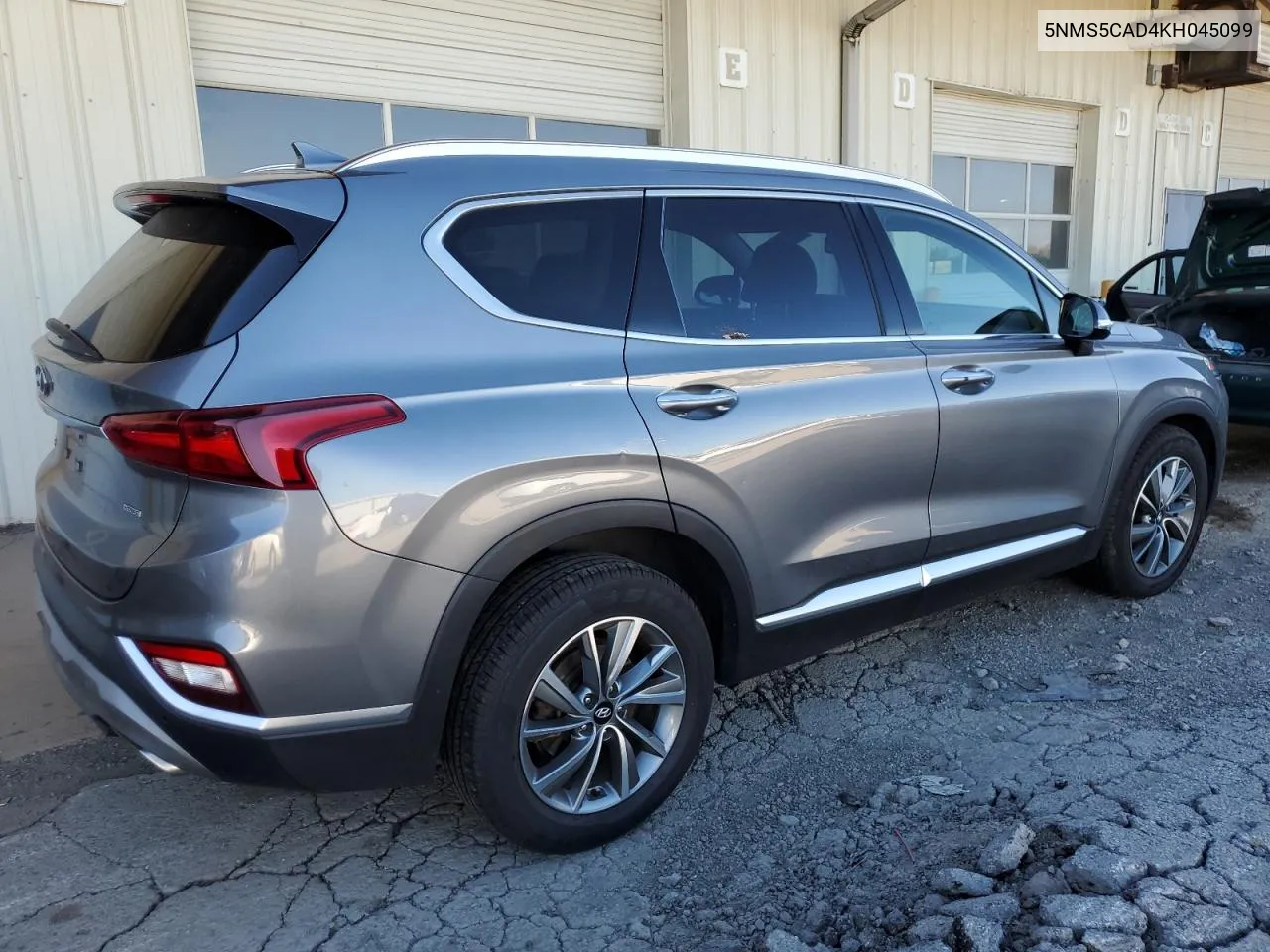 2019 Hyundai Santa Fe Limited VIN: 5NMS5CAD4KH045099 Lot: 74817564