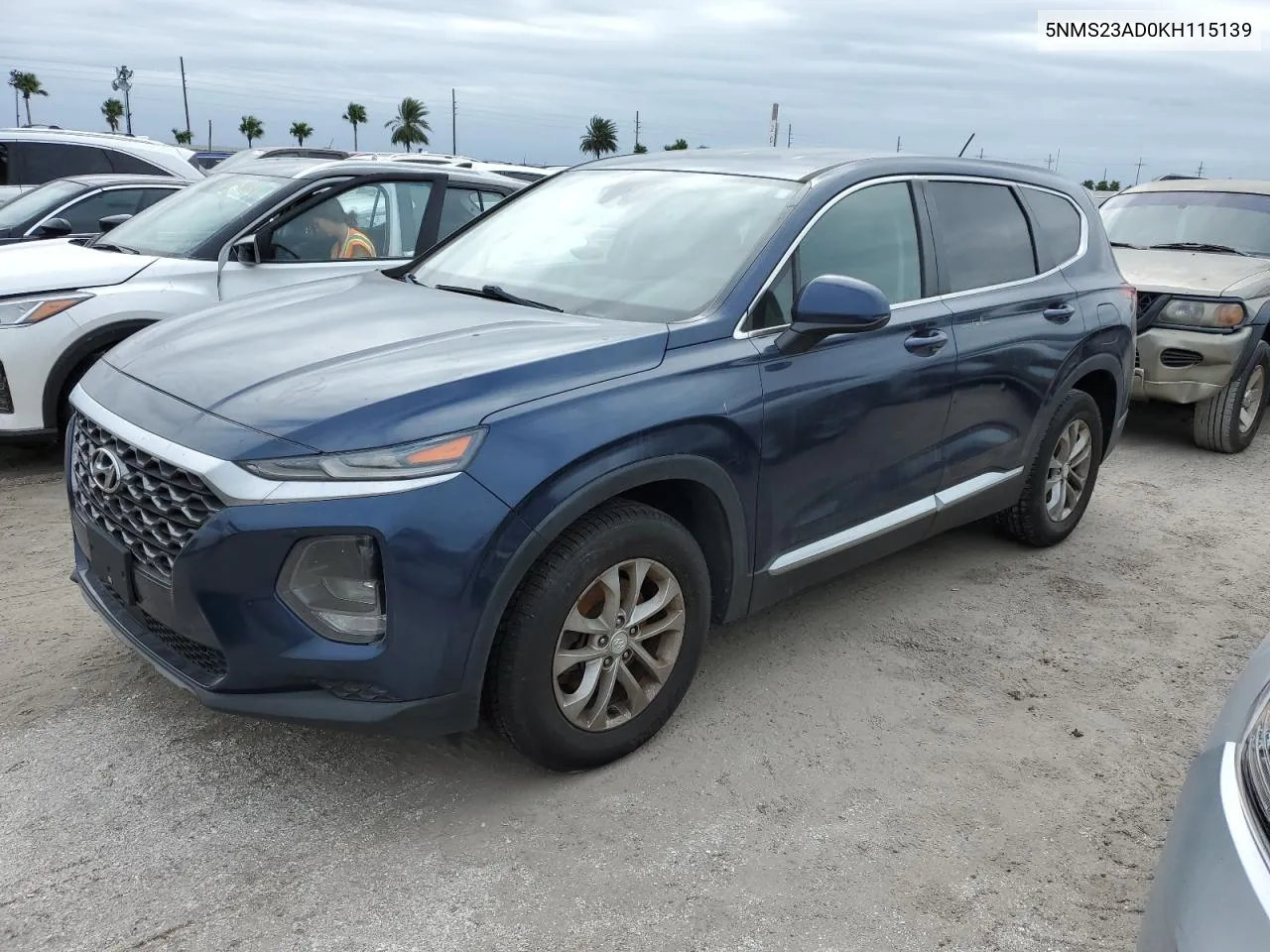 2019 Hyundai Santa Fe Se VIN: 5NMS23AD0KH115139 Lot: 76692154