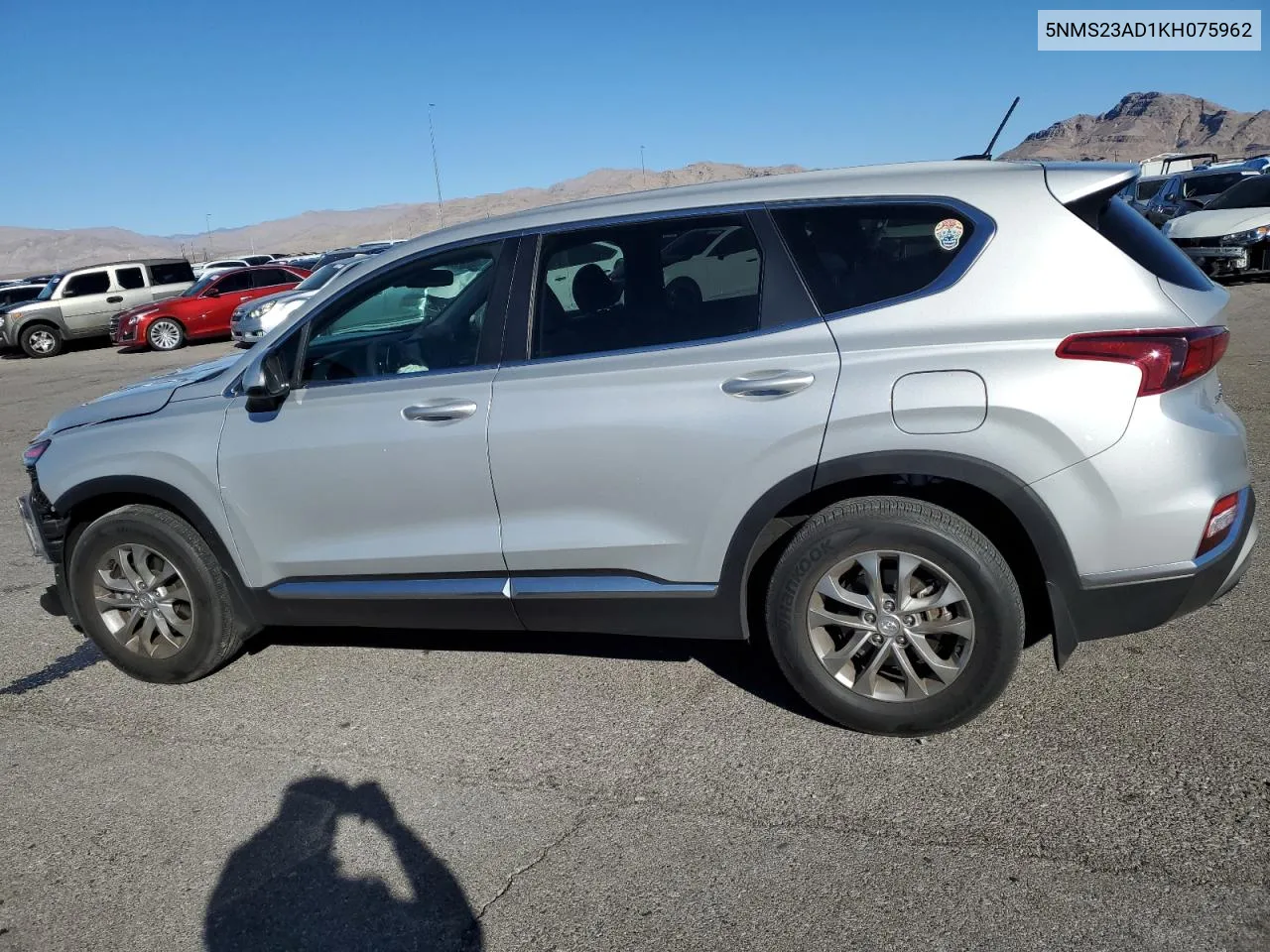 2019 Hyundai Santa Fe Se VIN: 5NMS23AD1KH075962 Lot: 79860584